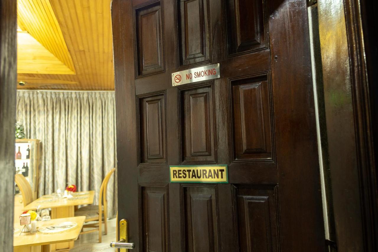 Hill View Hotel West Airport Accra Exteriör bild